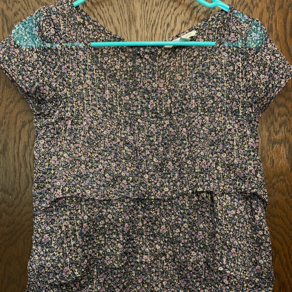 Floral ruffle top